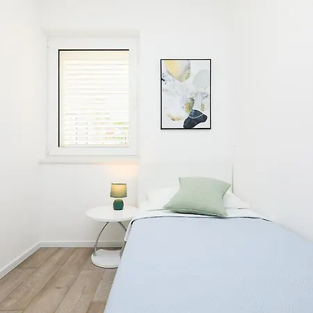 Hedera Estate Hedera A48 *