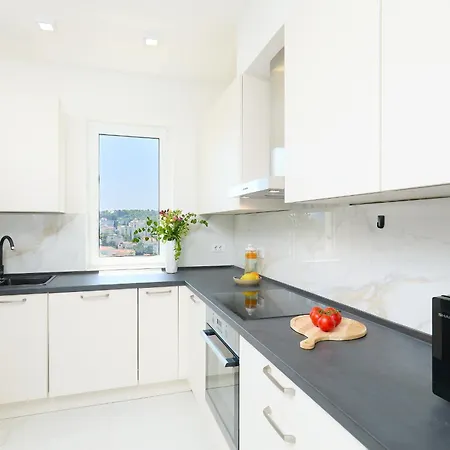 Hedera Estate Hedera A48 Dubrovník