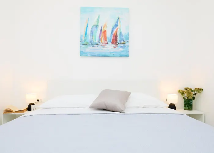 Hedera Estate Hedera A48 *